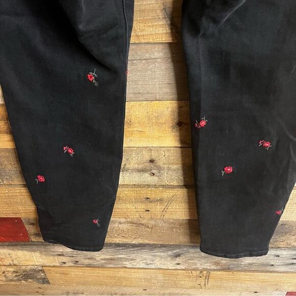 Gap Black Floral Embroidered High Rise Universal Leggings Size 14/32 - Picture 8 of 10